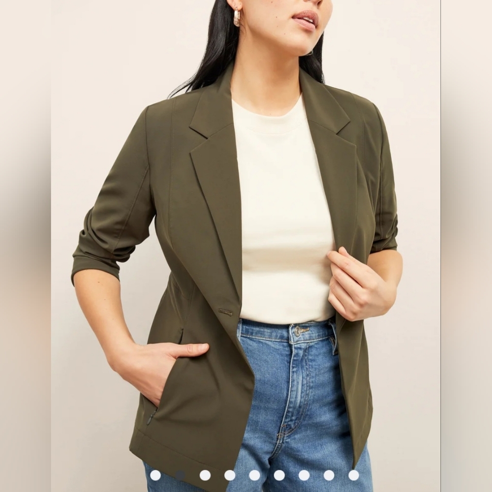 Liz Baker Women's Olive Blazer